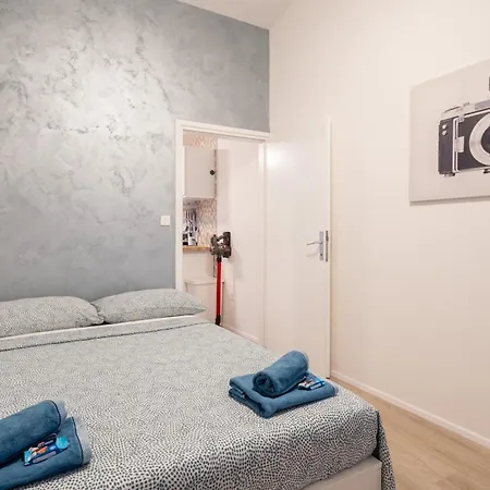 Loft With 2 Bedrooms - Historical District *